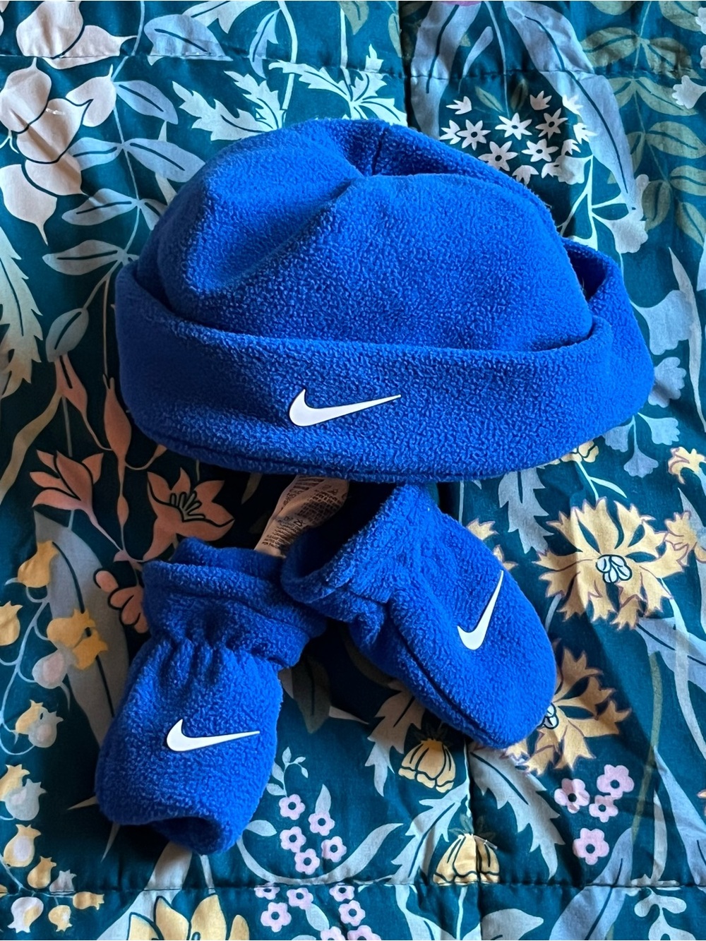 Nike Kids Royal Blue Fleece Beanie and Mittens Set Infant Size